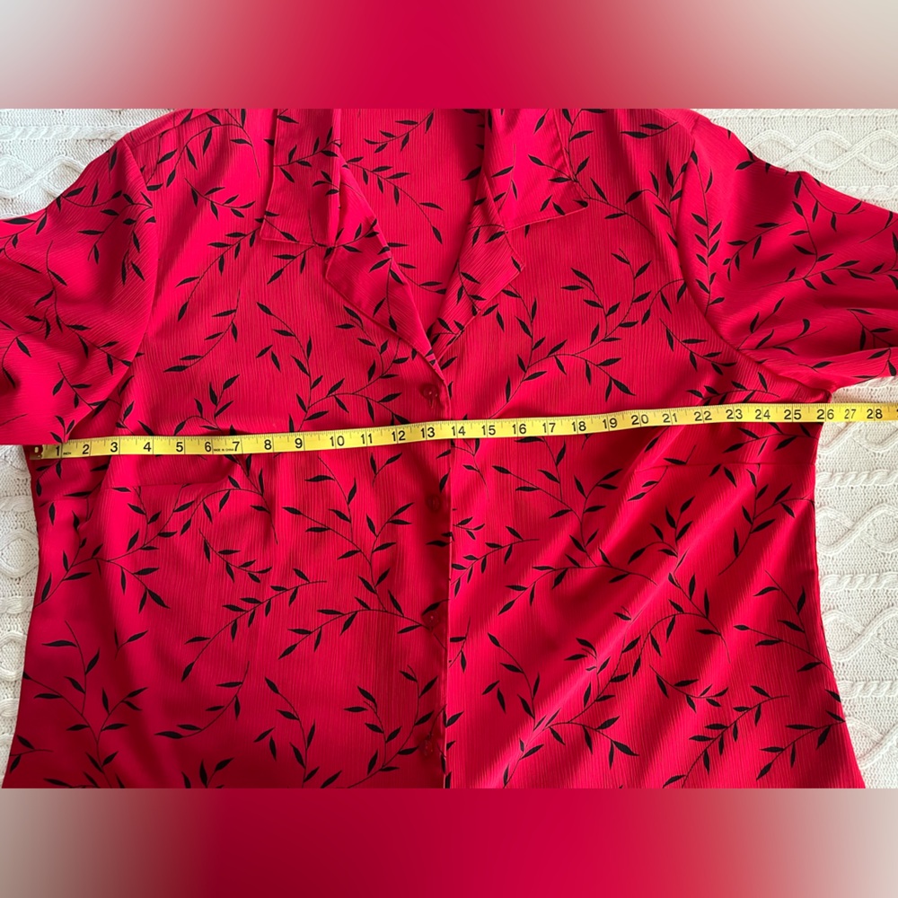 Notations Red Leaf Print Button Down Blouse Women’s Size 3X - Picture 15 of 16